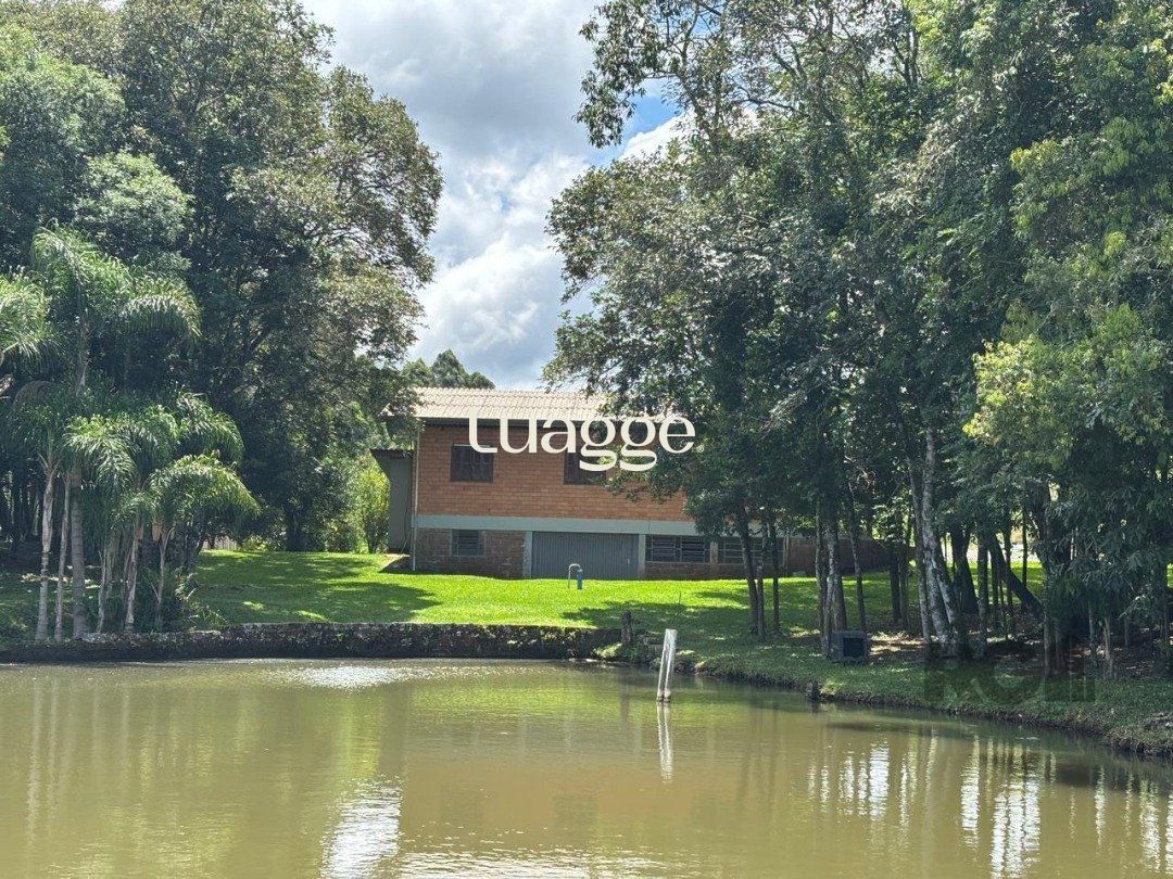 Sítio à venda com 6 quartos, 229m² - Foto 2
