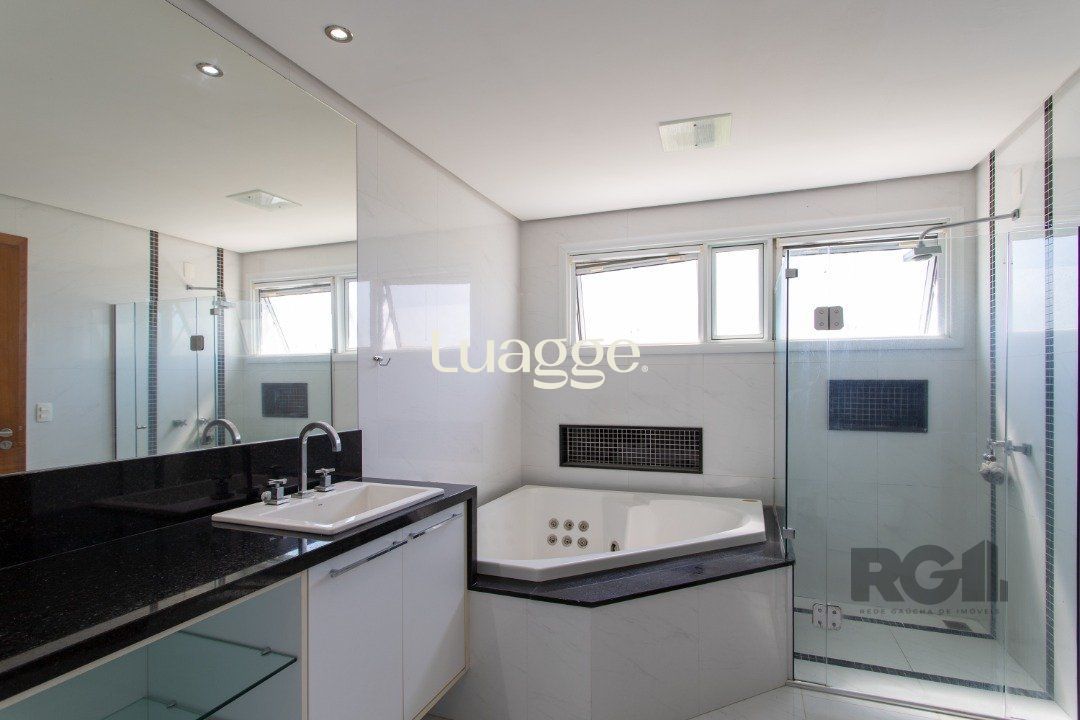 Casa de Condomínio à venda com 3 quartos, 451m² - Foto 75