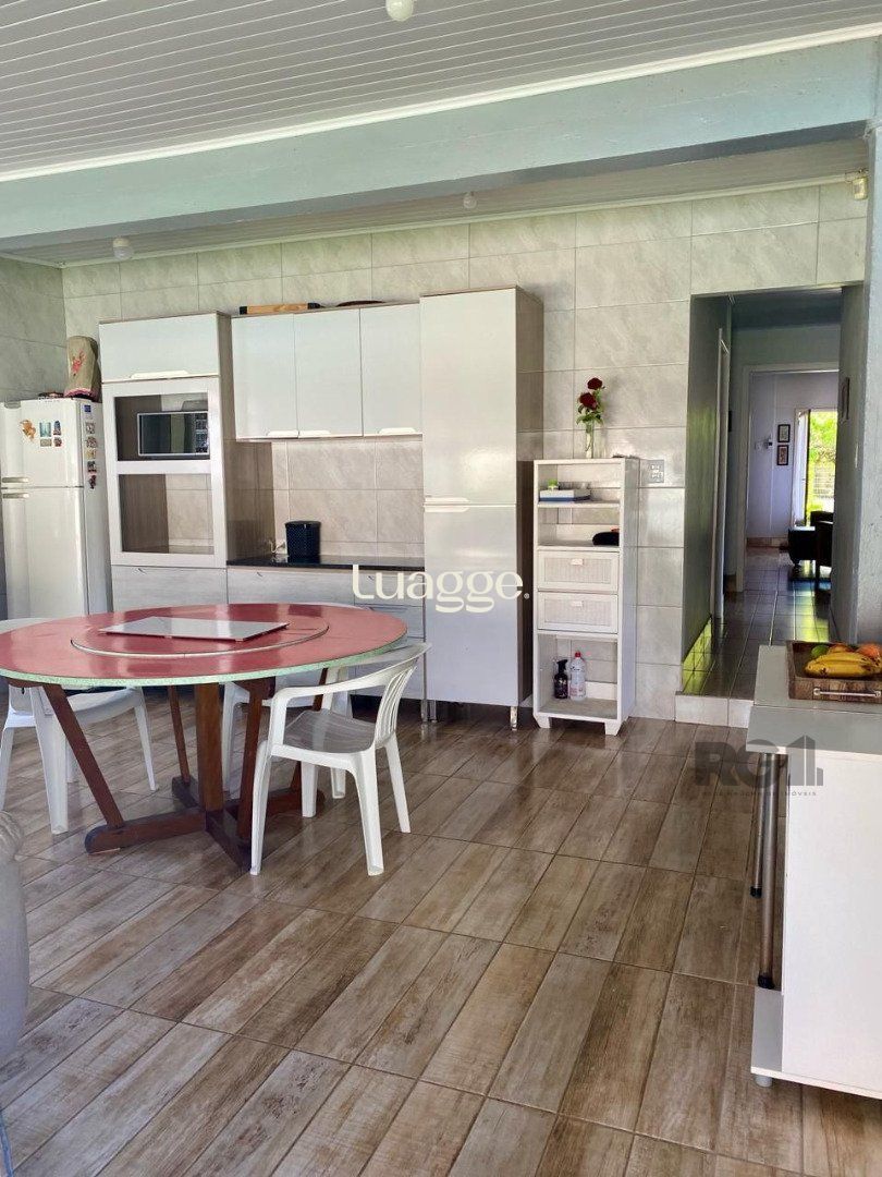 Casa à venda com 5 quartos, 140m² - Foto 17
