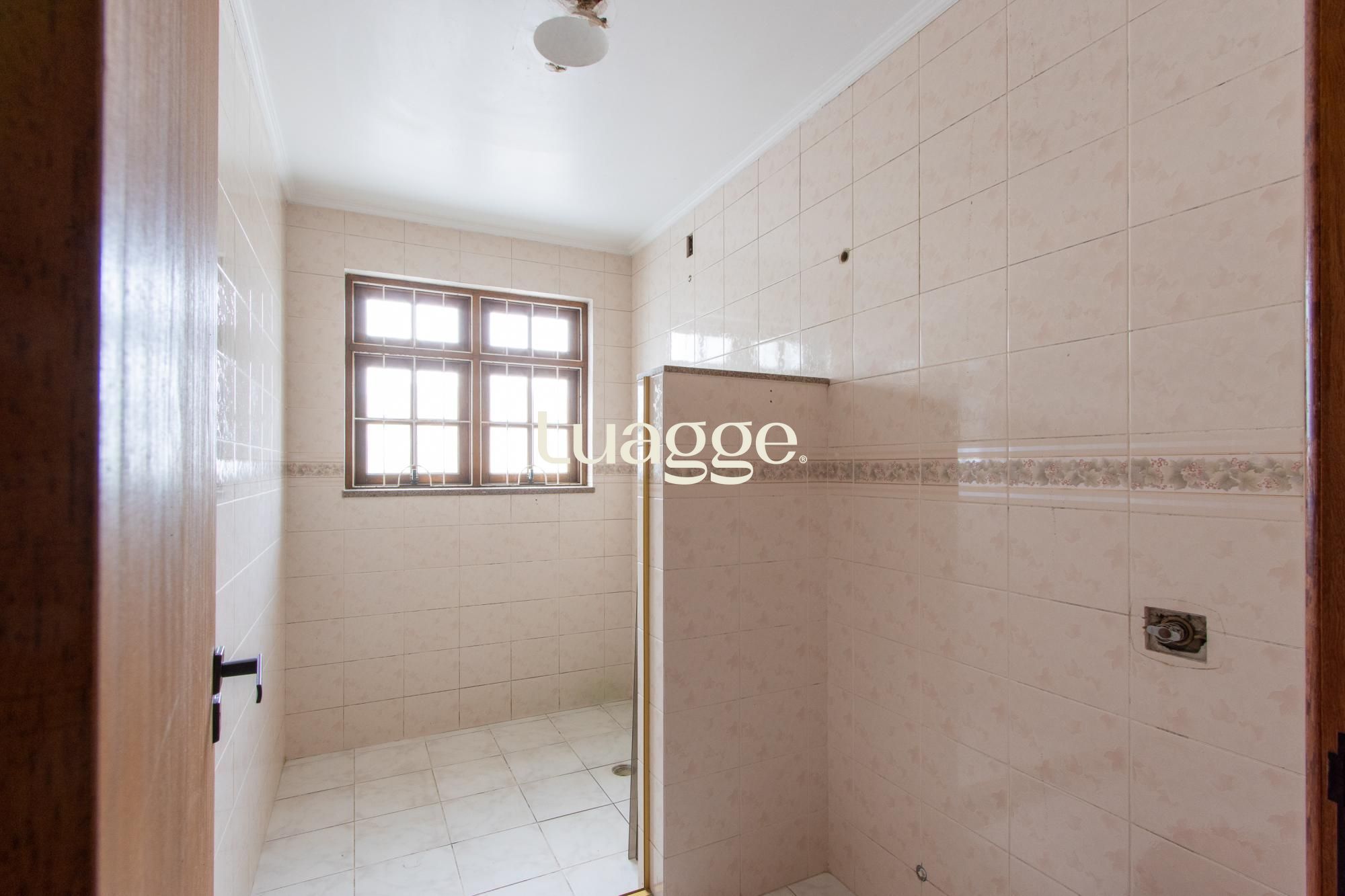 Casa para alugar com 4 quartos, 288m² - Foto 52