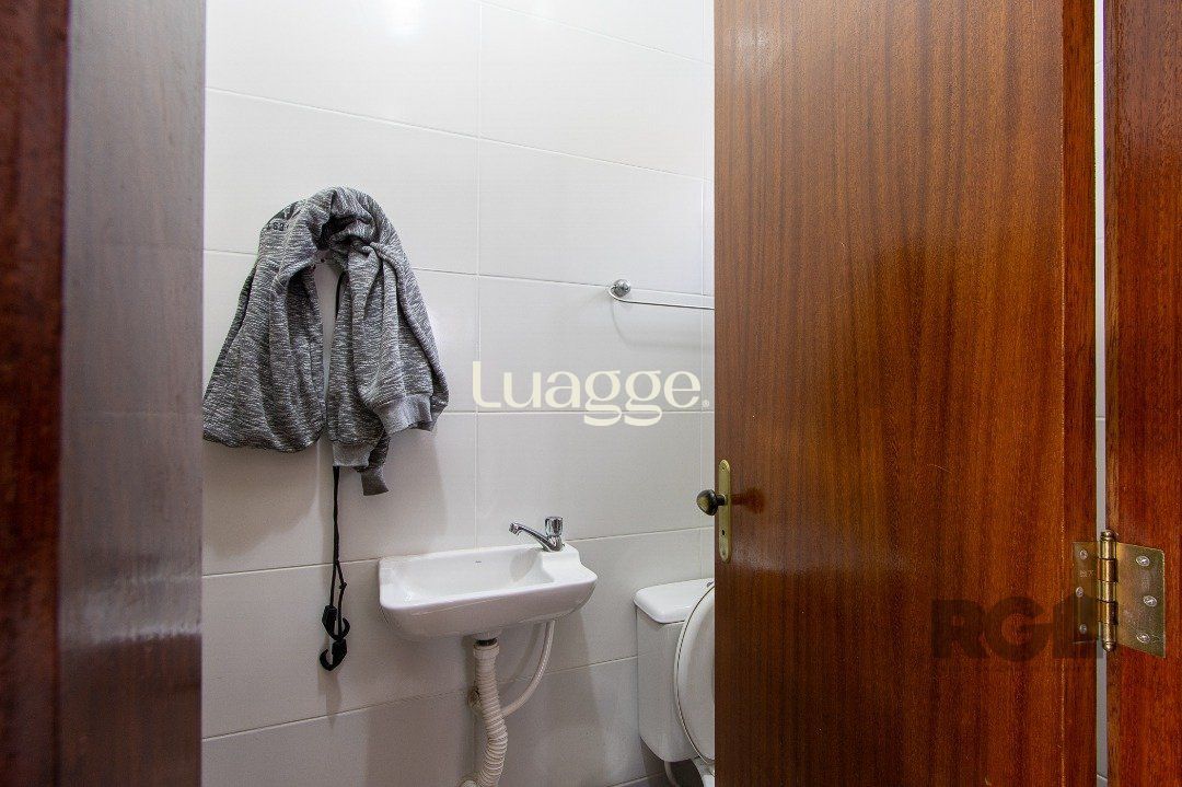 Casa à venda com 3 quartos, 261m² - Foto 21