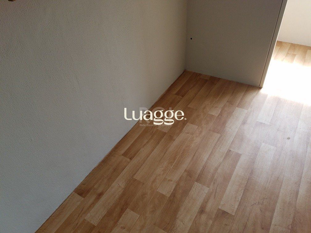 Apartamento para Venda - 42m², 1 dormitório, 1 vaga - Humaitá
