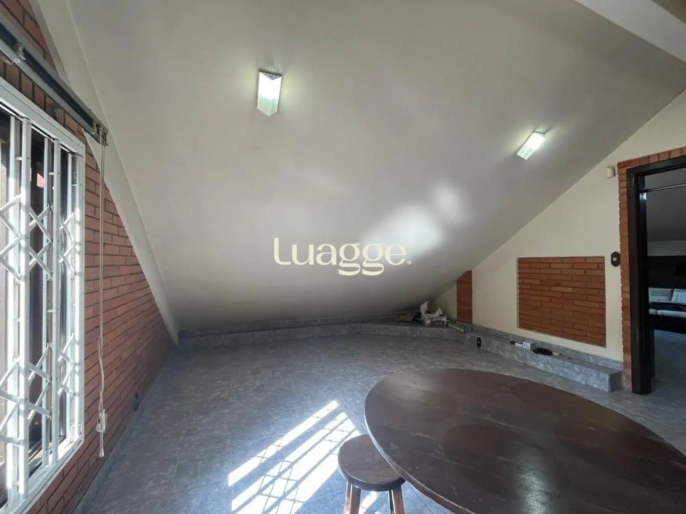 Casa à venda com 4 quartos, 319m² - Foto 37