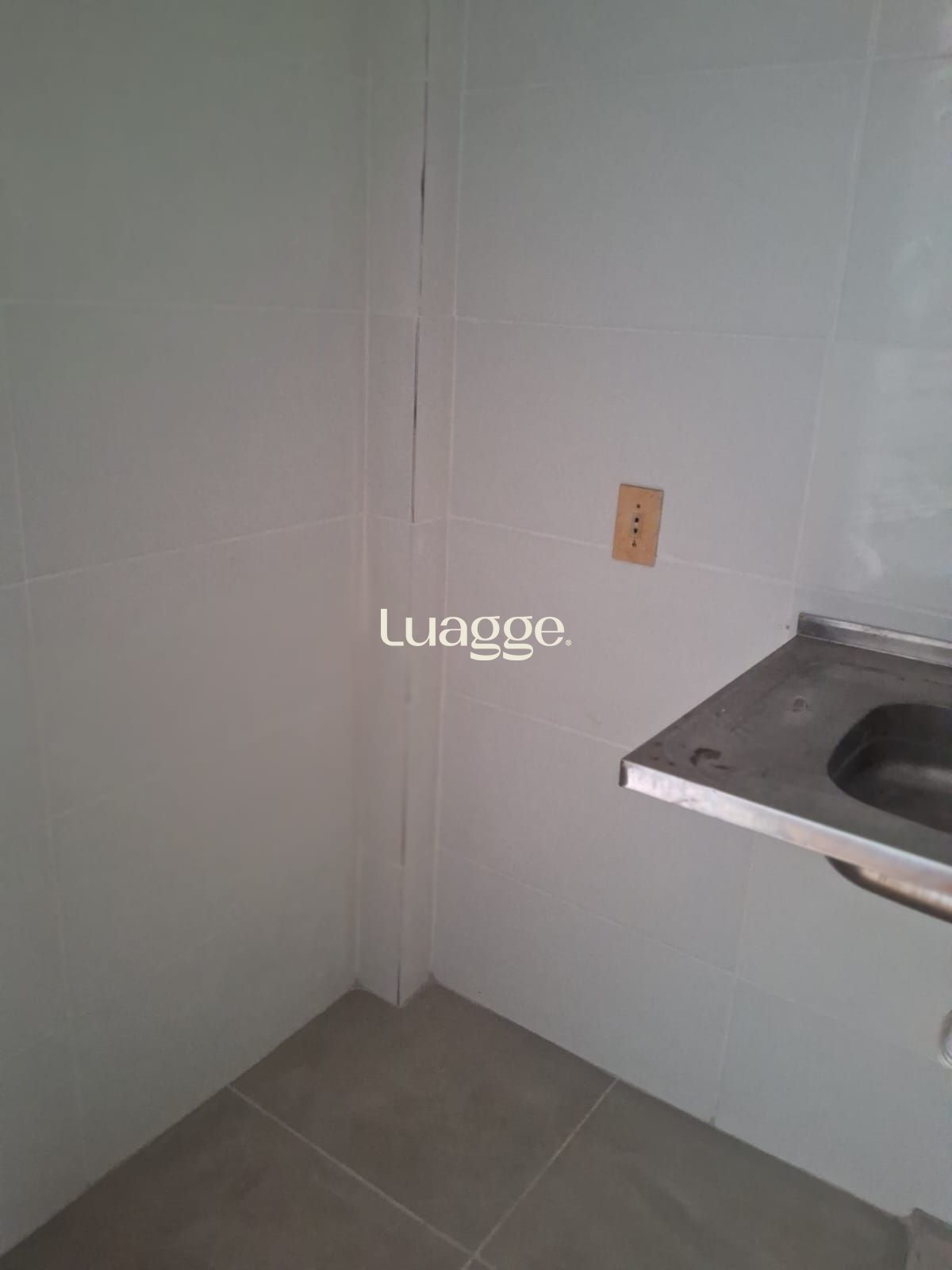 Apartamento para alugar com 1 quarto, 42m² - Foto 12