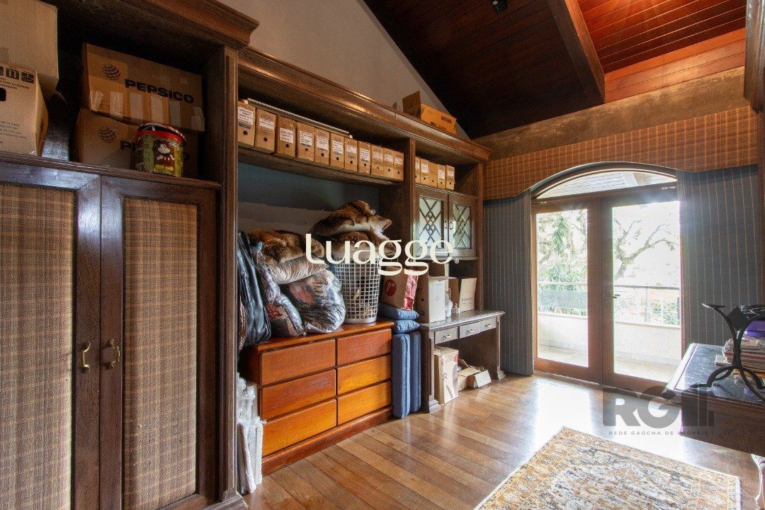 Casa para alugar com 4 quartos, 647m² - Foto 39