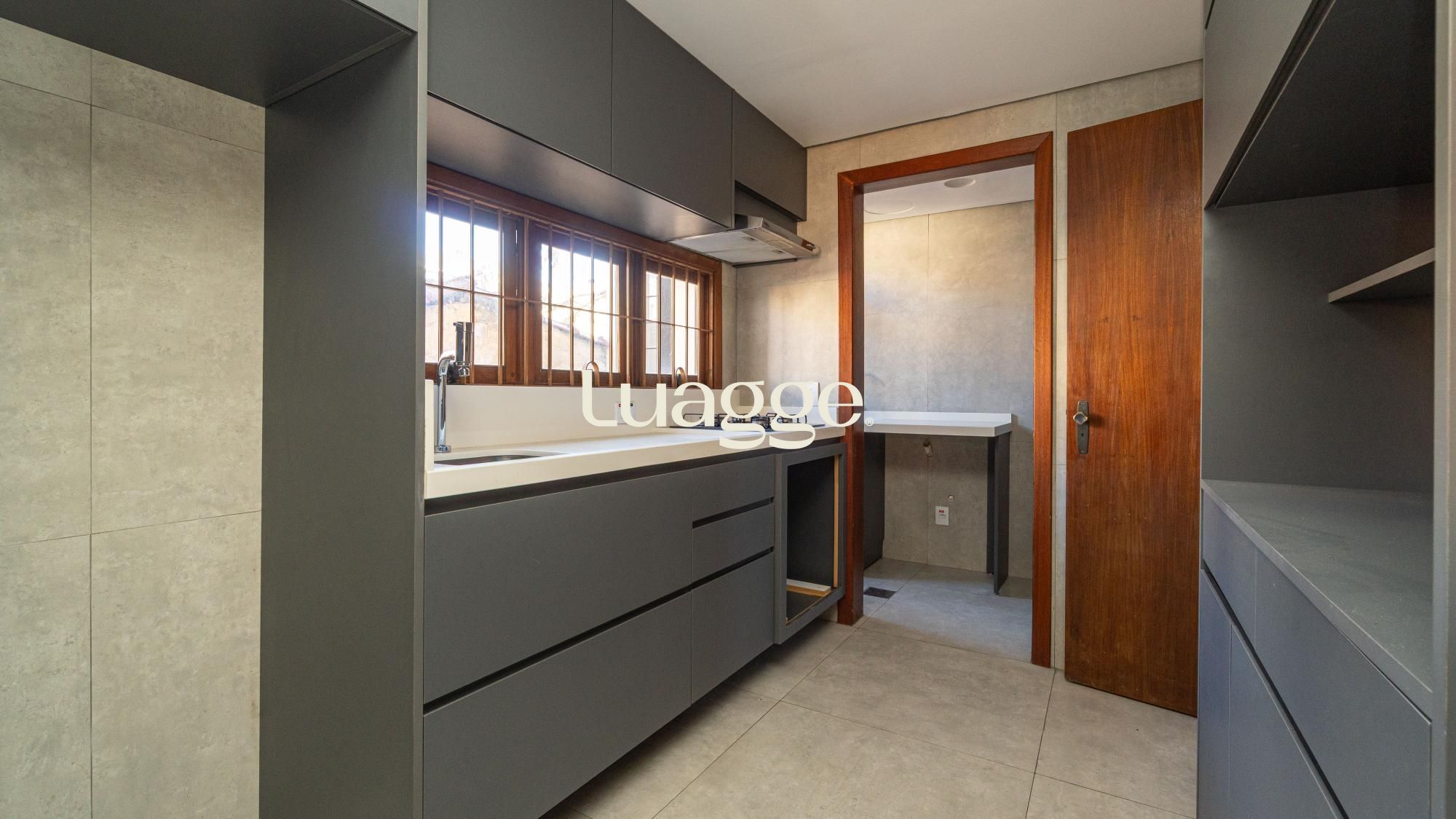 Apartamento à venda com 2 quartos, 85m² - Foto 12