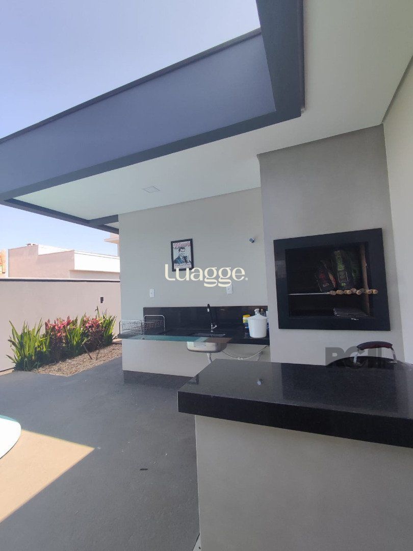 Casa à venda com 3 quartos, 128m² - Foto 11