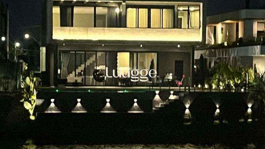 Casa de Condomínio à venda com 5 quartos, 556m² - Foto 1