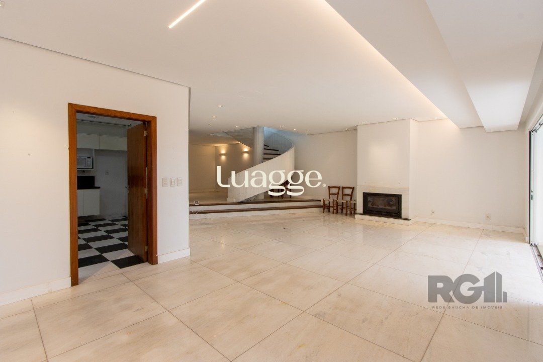 Casa para alugar com 4 quartos, 359m² - Foto 11