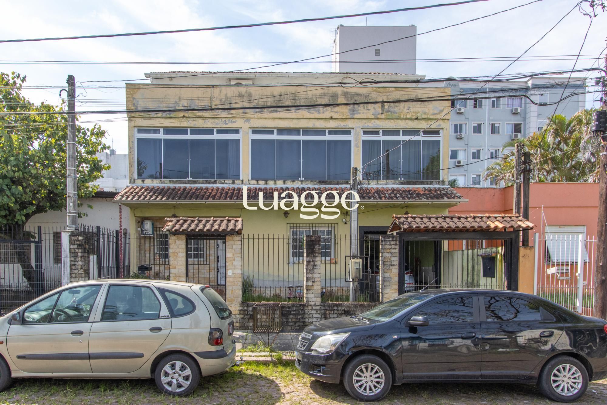 Casa 3 quartos à venda, 290m², Nonoai - Porto Alegre