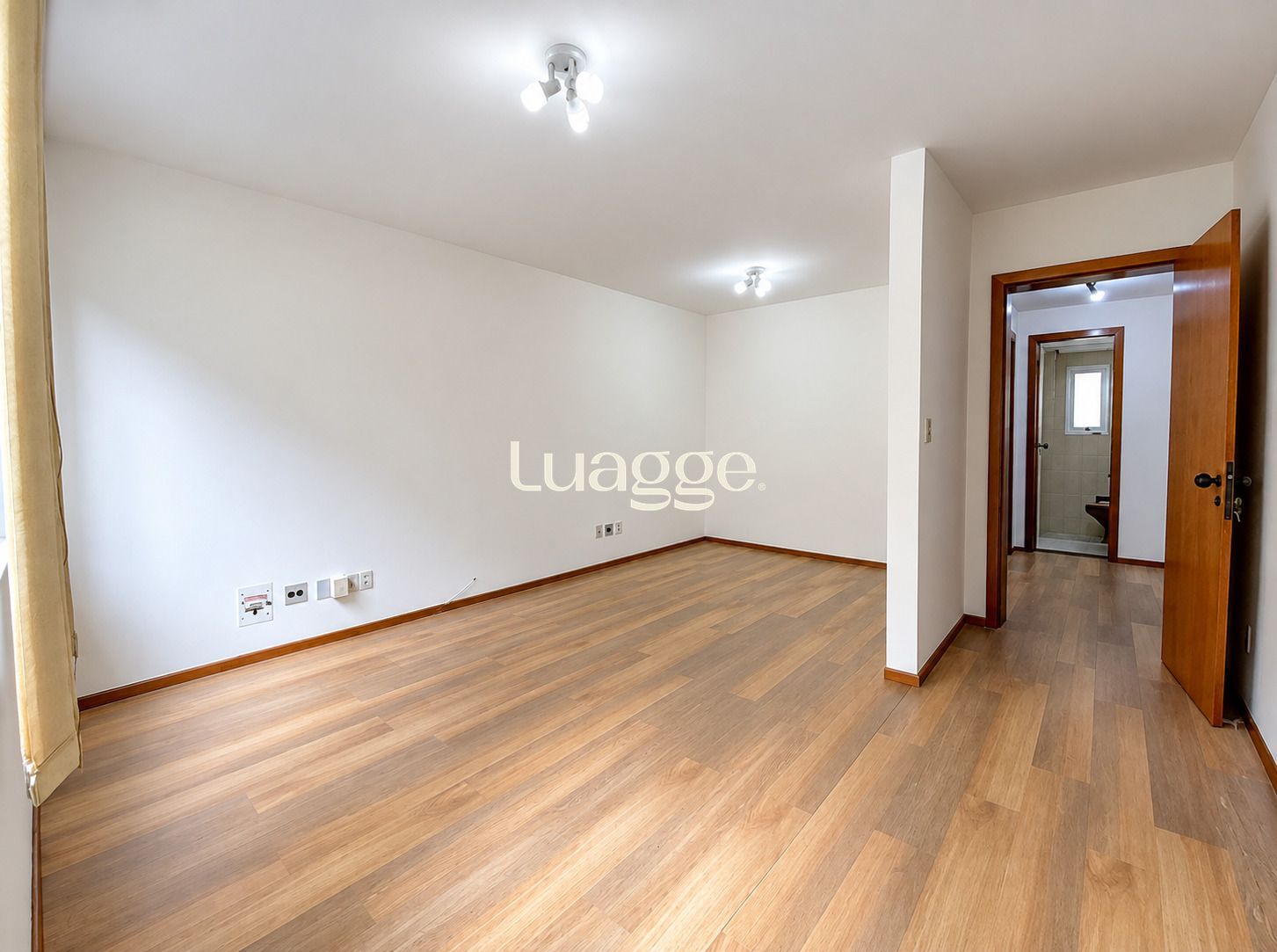 Sala Comercial, 1 sala, para alugar, 40 m², Moinhos de Vento - Porto Alegre — foto 4