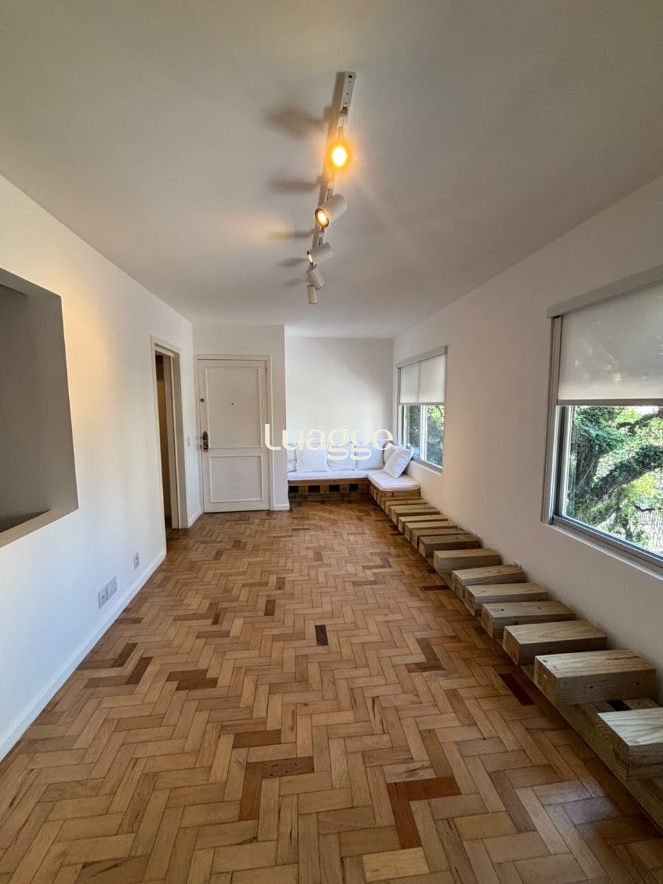 Apartamento no Edificio Dom Rodrigo, 2 quartos, para alugar, 69 m², Cidade Baixa - Porto Alegre — foto 3
