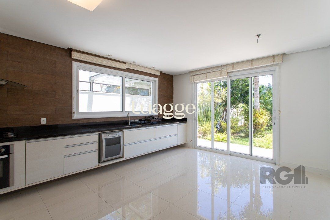 Casa de Condomínio à venda com 3 quartos, 451m² - Foto 12