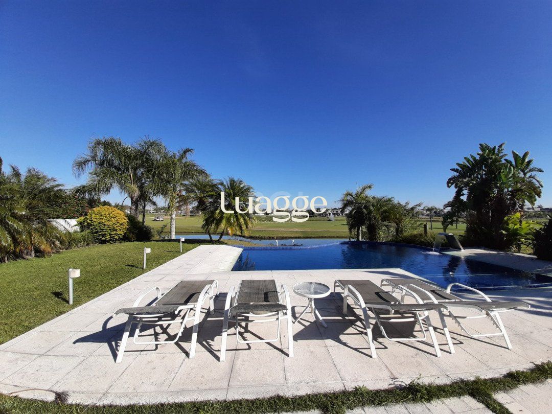 Casa de Condomínio à venda com 4 quartos, 472m² - Foto 1