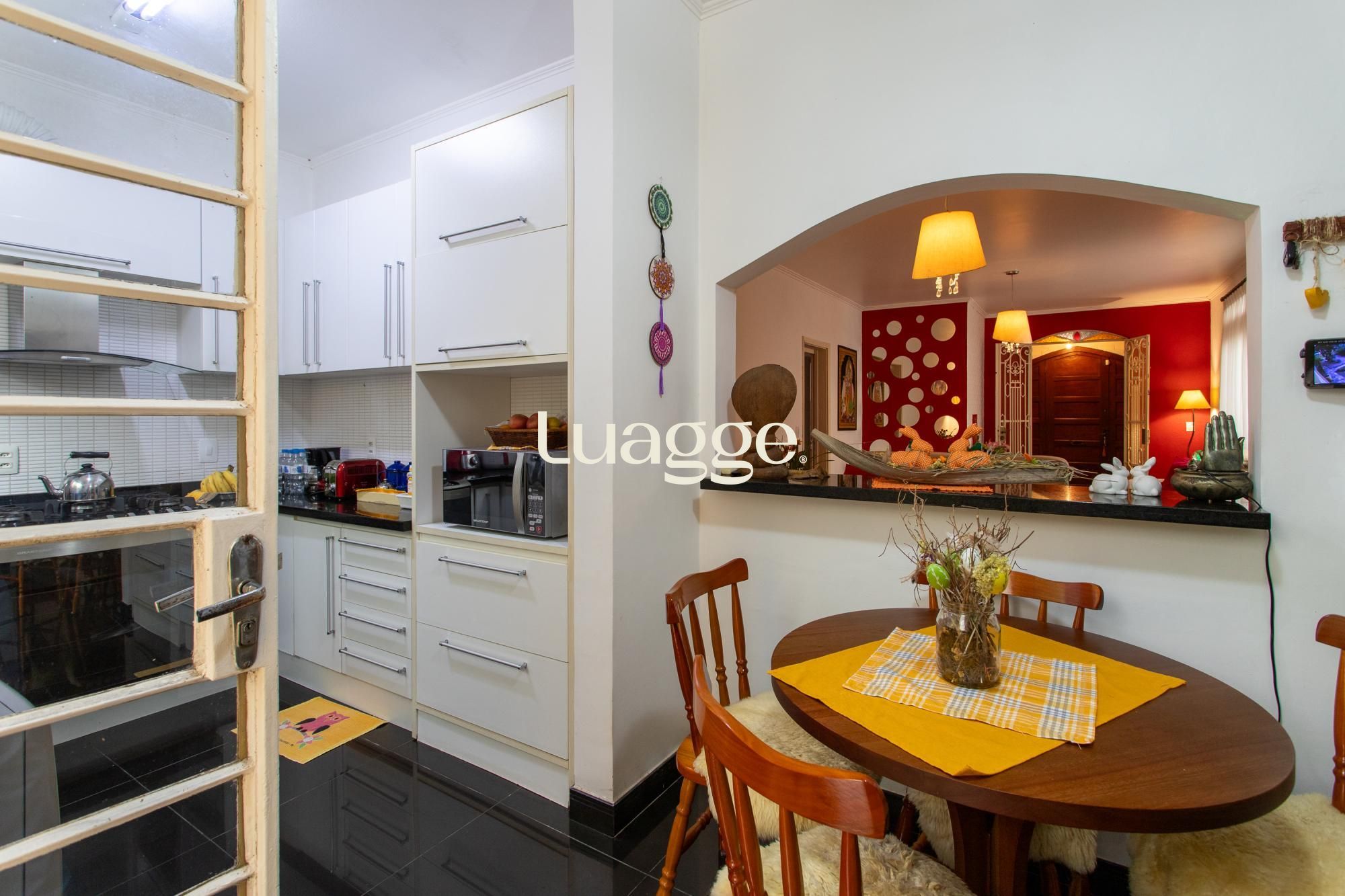 Casa à venda com 5 quartos, 184m² - Foto 17