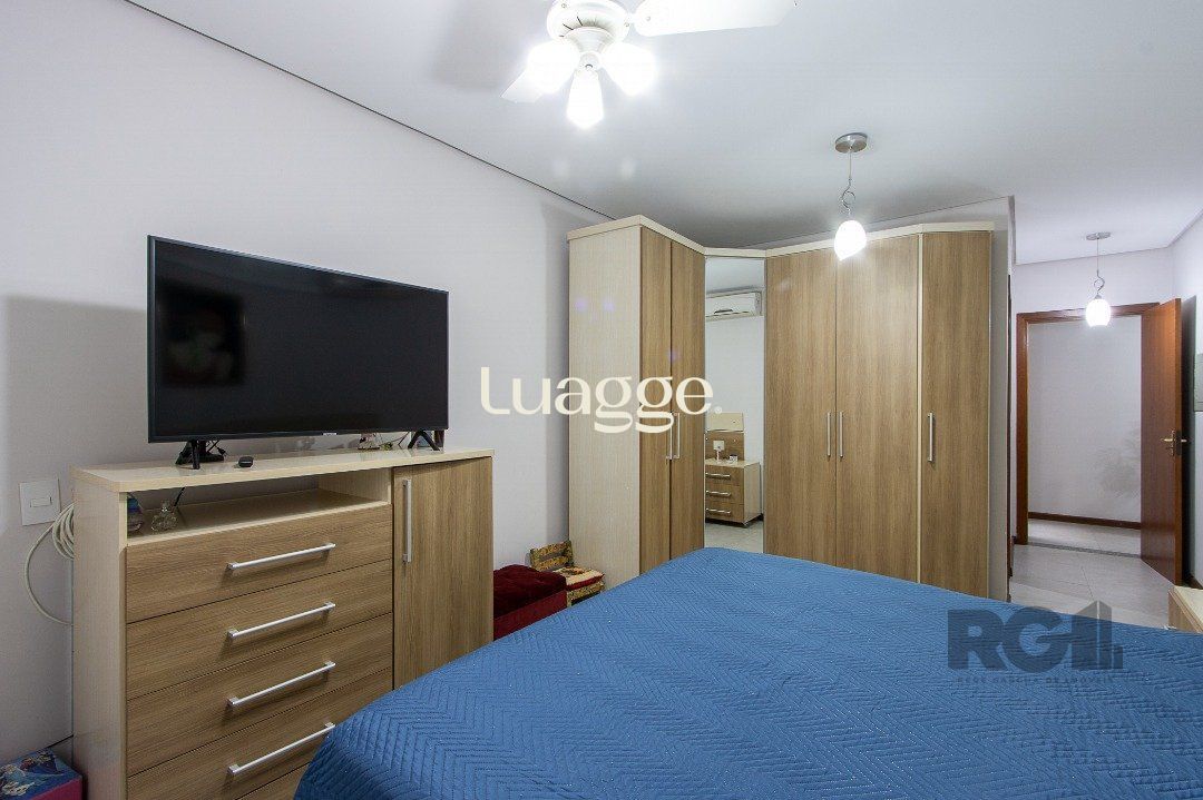 Casa à venda com 3 quartos, 261m² - Foto 29