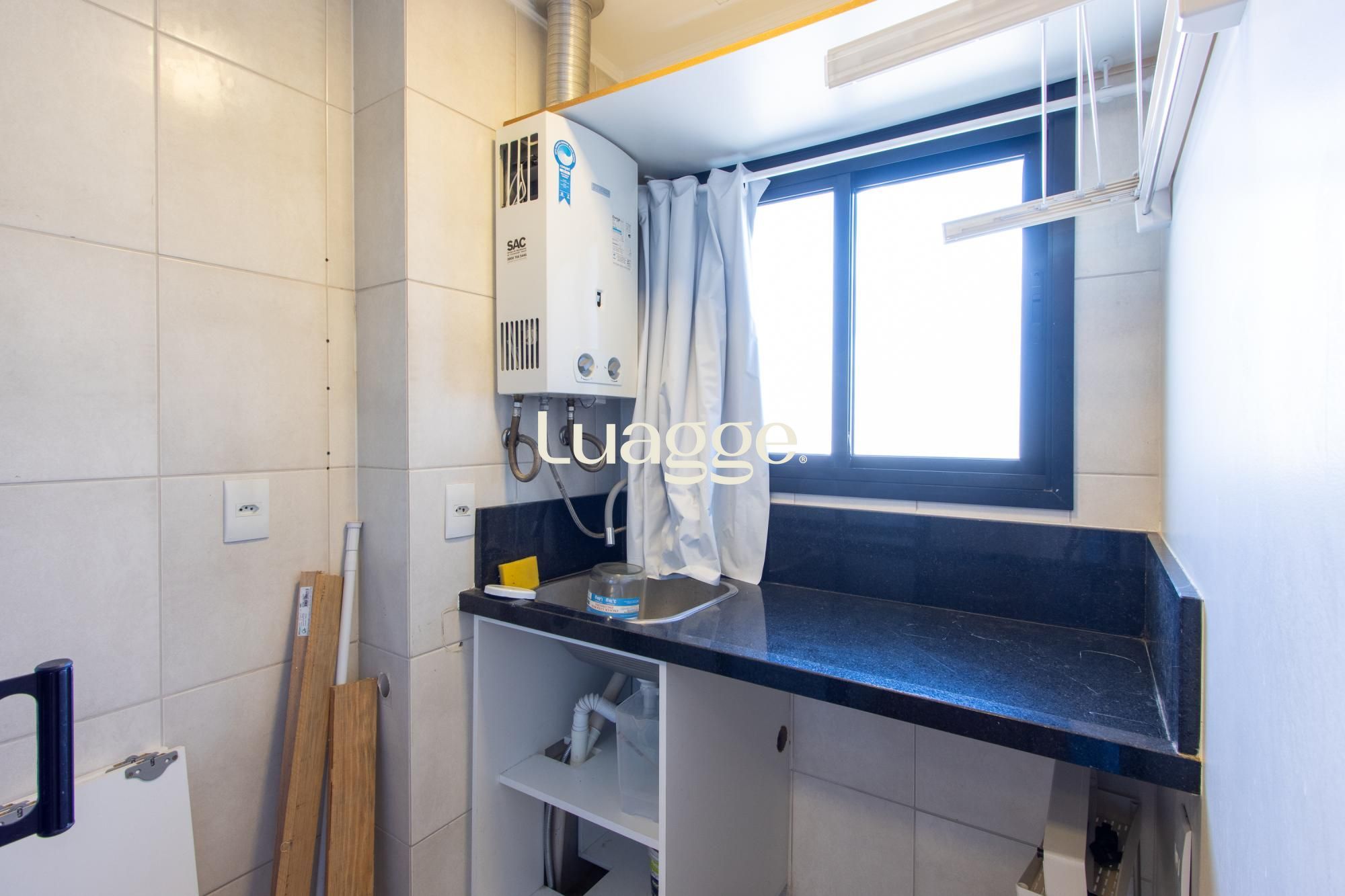 Apartamento à venda com 1 quarto, 42m² - Foto 9