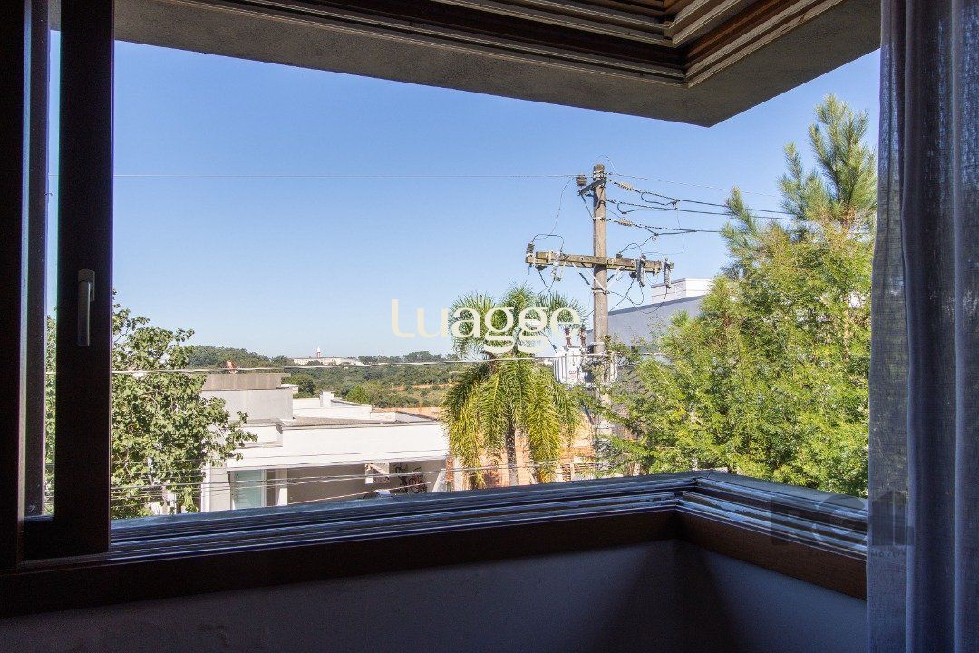 Casa de Condomínio à venda com 3 quartos, 232m² - Foto 28
