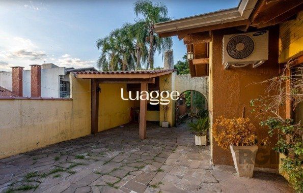Casa à venda com 4 quartos, 218m² - Foto 5