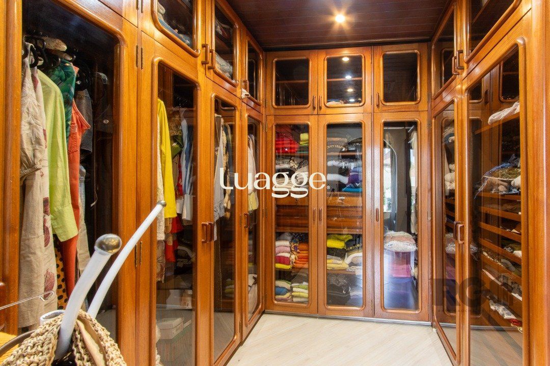 Casa para alugar com 4 quartos, 647m² - Foto 69