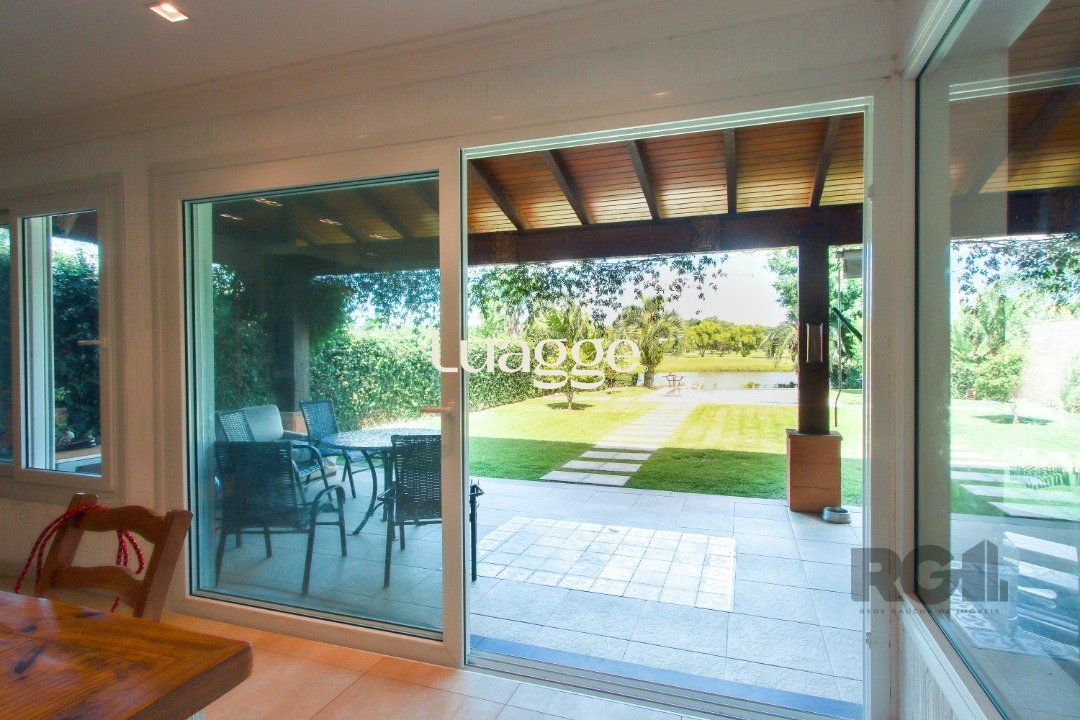 Casa de Condomínio à venda com 4 quartos, 343m² - Foto 27