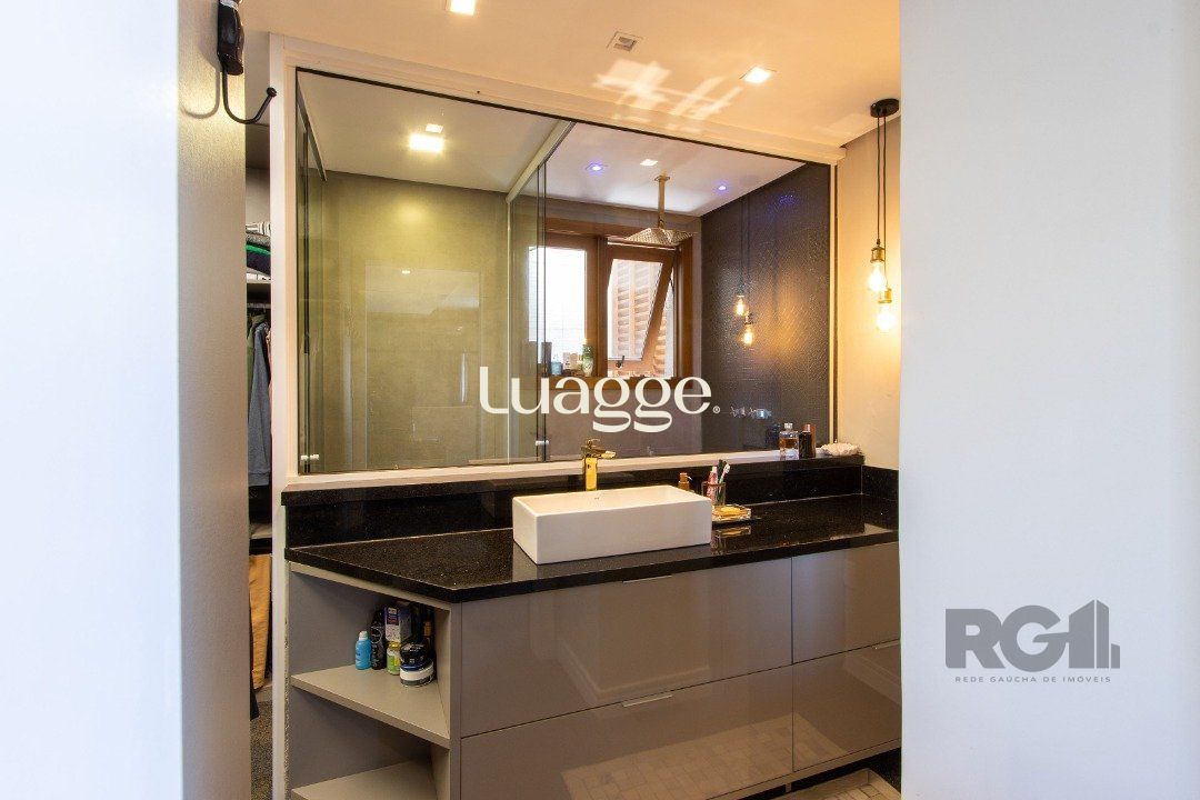 Casa de Condomínio à venda com 3 quartos, 232m² - Foto 31
