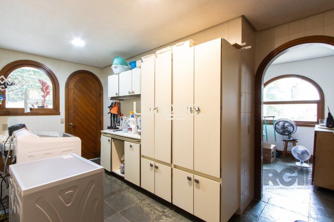 Casa para alugar com 4 quartos, 647m² - Foto 70