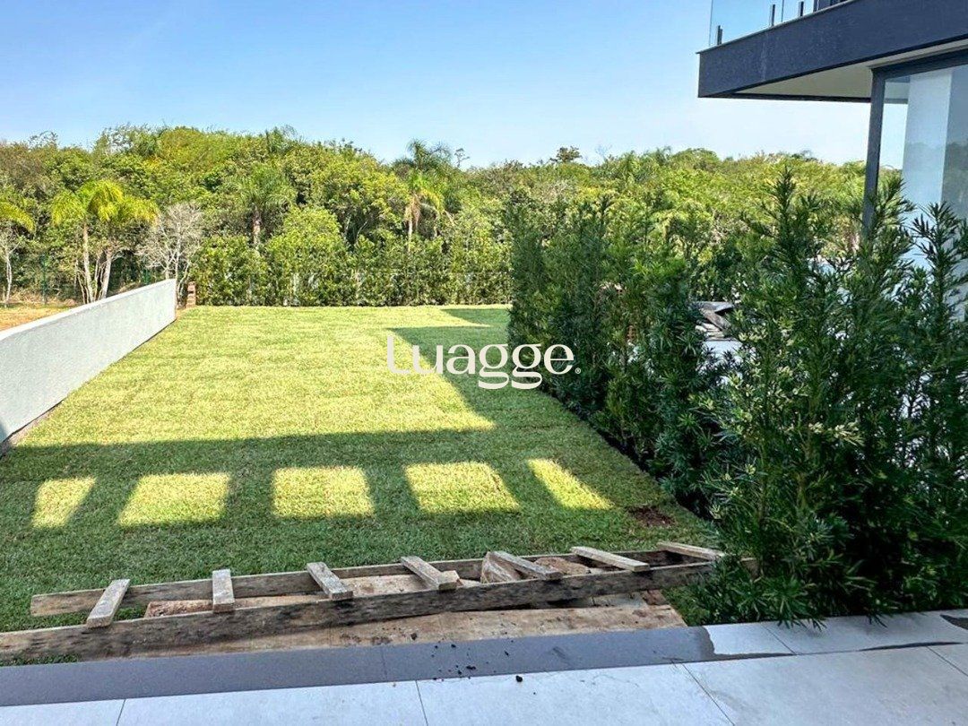 Casa de Condomínio à venda com 4 quartos, 384m² - Foto 29