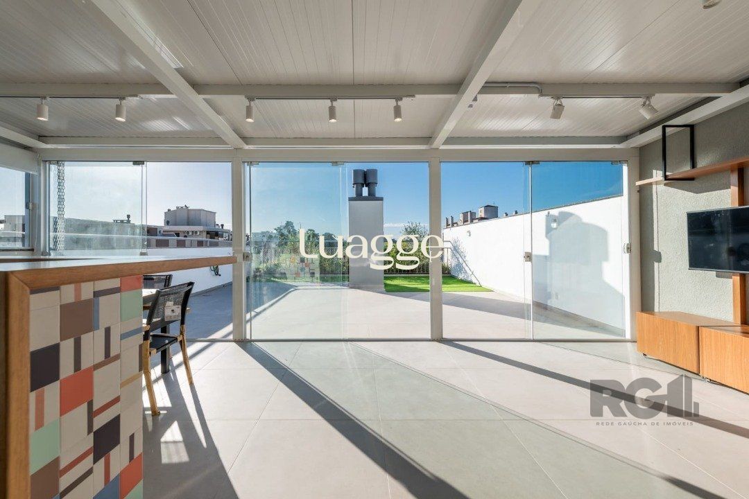 Cobertura à venda com 3 quartos, 196m² - Foto 1