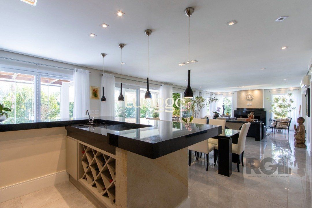 Casa de Condomínio à venda com 4 quartos, 473m² - Foto 23