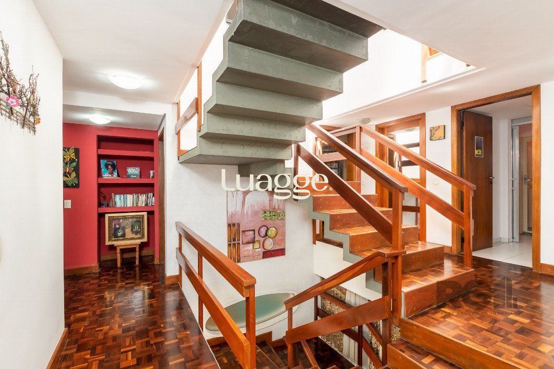 Casa à venda com 4 quartos, 593m² - Foto 4