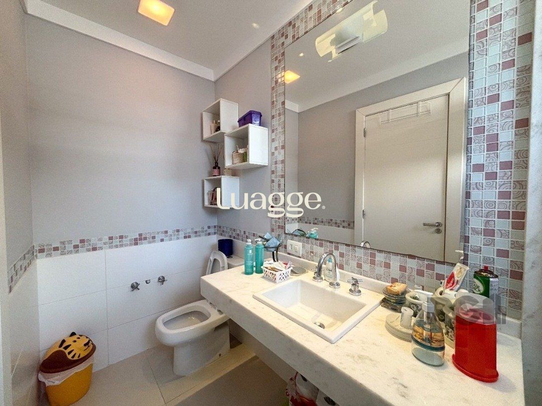 Casa de Condomínio à venda com 3 quartos, 232m² - Foto 21