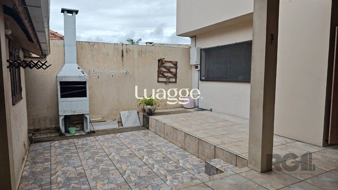 Casa à venda com 6 quartos, 322m² - Foto 10