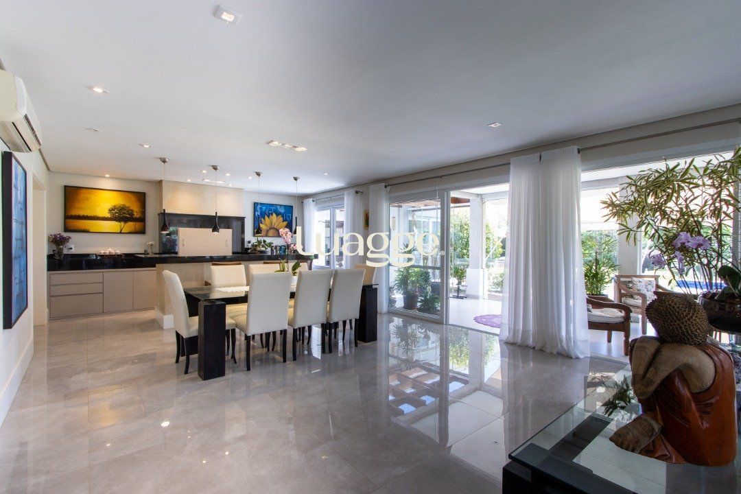 Casa de Condomínio à venda com 4 quartos, 473m² - Foto 20