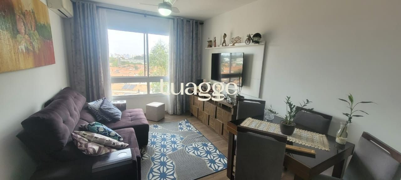 Apartamento à venda com 3 quartos, 77m² - Foto 1