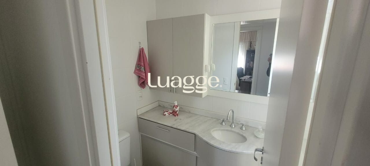 Apartamento à venda com 3 quartos, 77m² - Foto 19