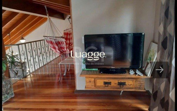 Casa à venda com 3 quartos, 208m² - Foto 3