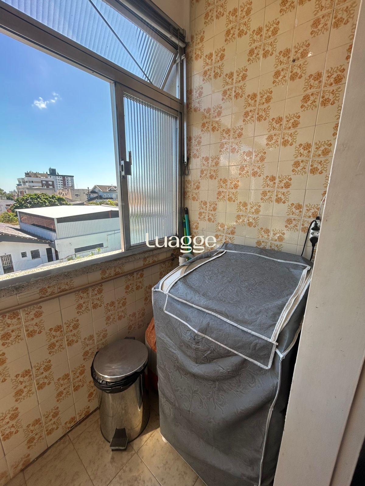Apartamento à venda com 2 quartos, 69m² - Foto 4