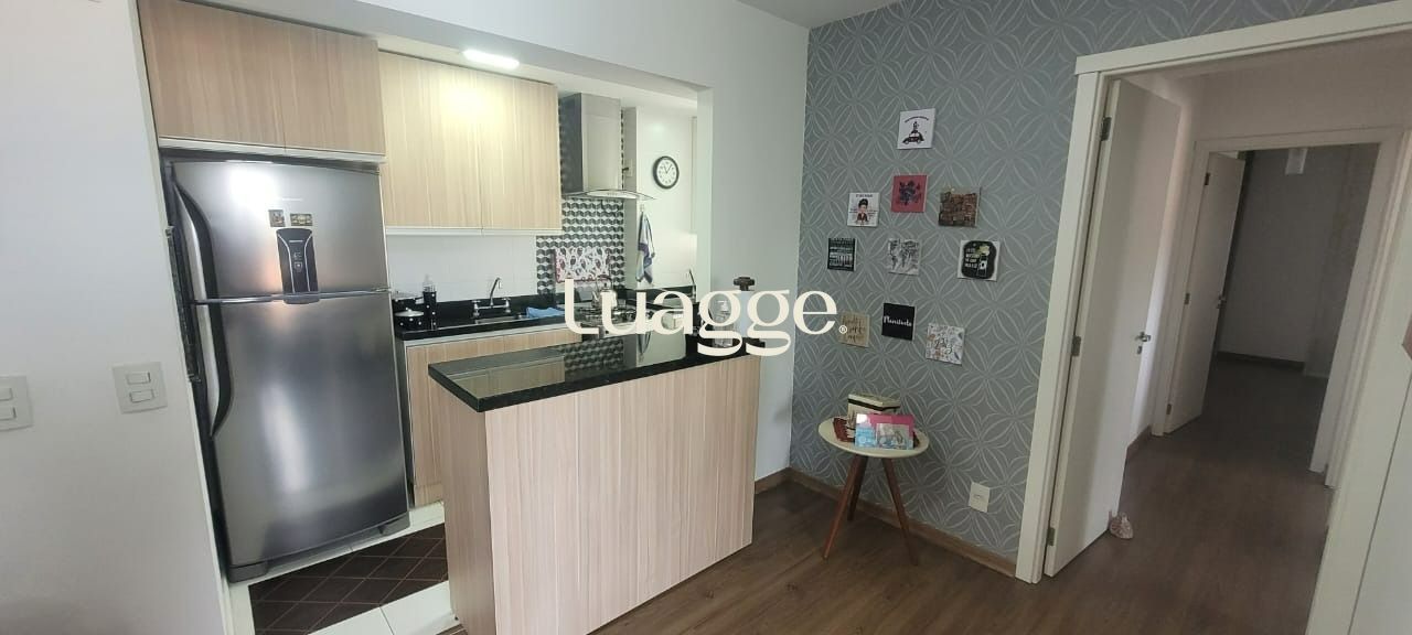 Apartamento à venda com 3 quartos, 77m² - Foto 8