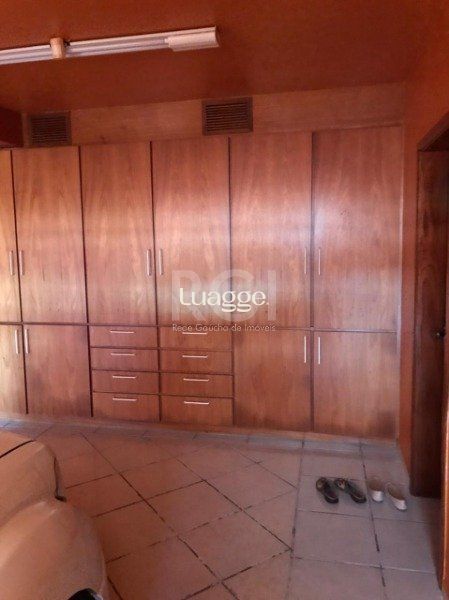 Casa à venda com 3 quartos, 392m² - Foto 30