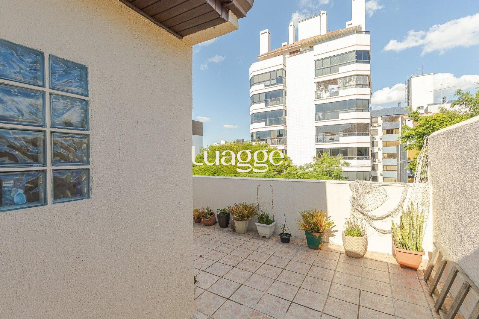 Cobertura à venda com 4 quartos, 203m² - Foto 2