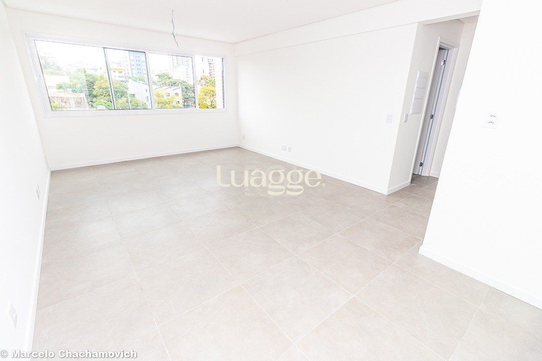 Apartamento à venda com 2 quartos, 71m² - Foto 2