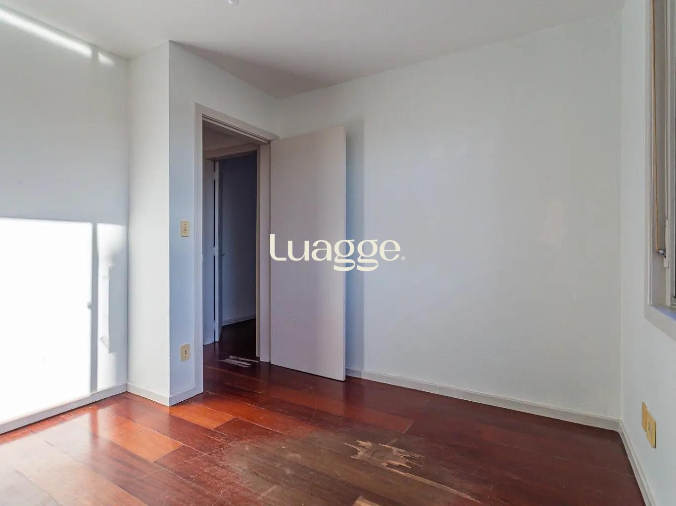 Apartamento à venda com 2 quartos, 77m² - Foto 18