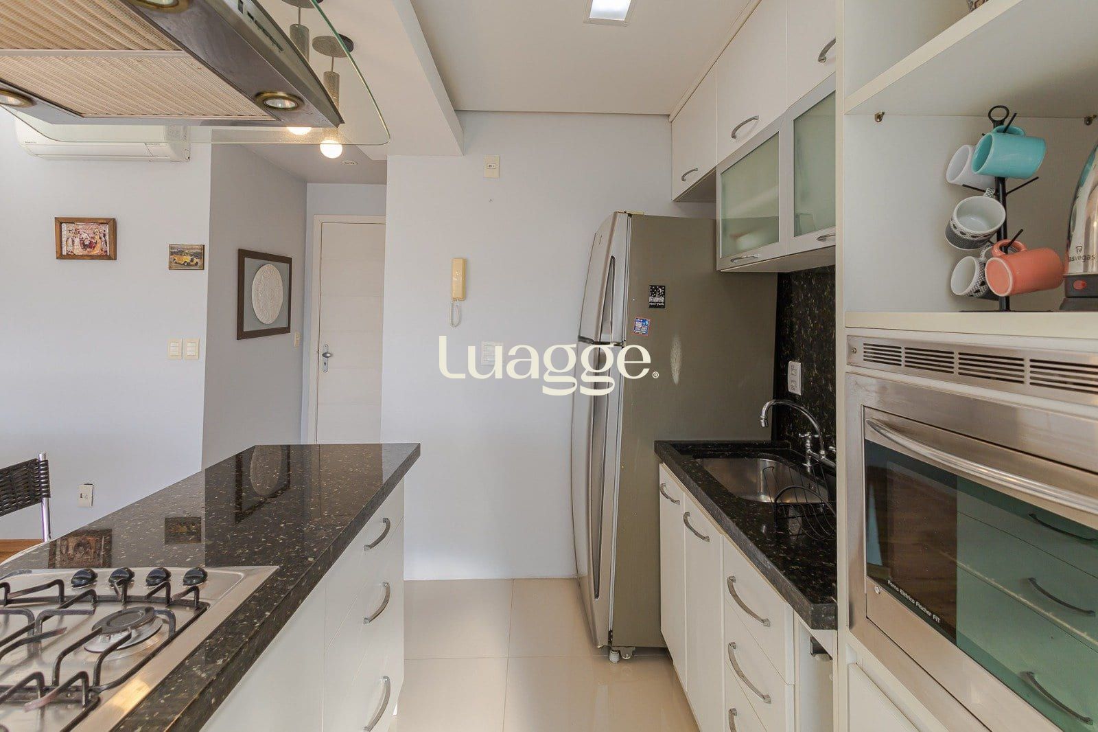 Apartamento à venda com 2 quartos, 61m² - Foto 14