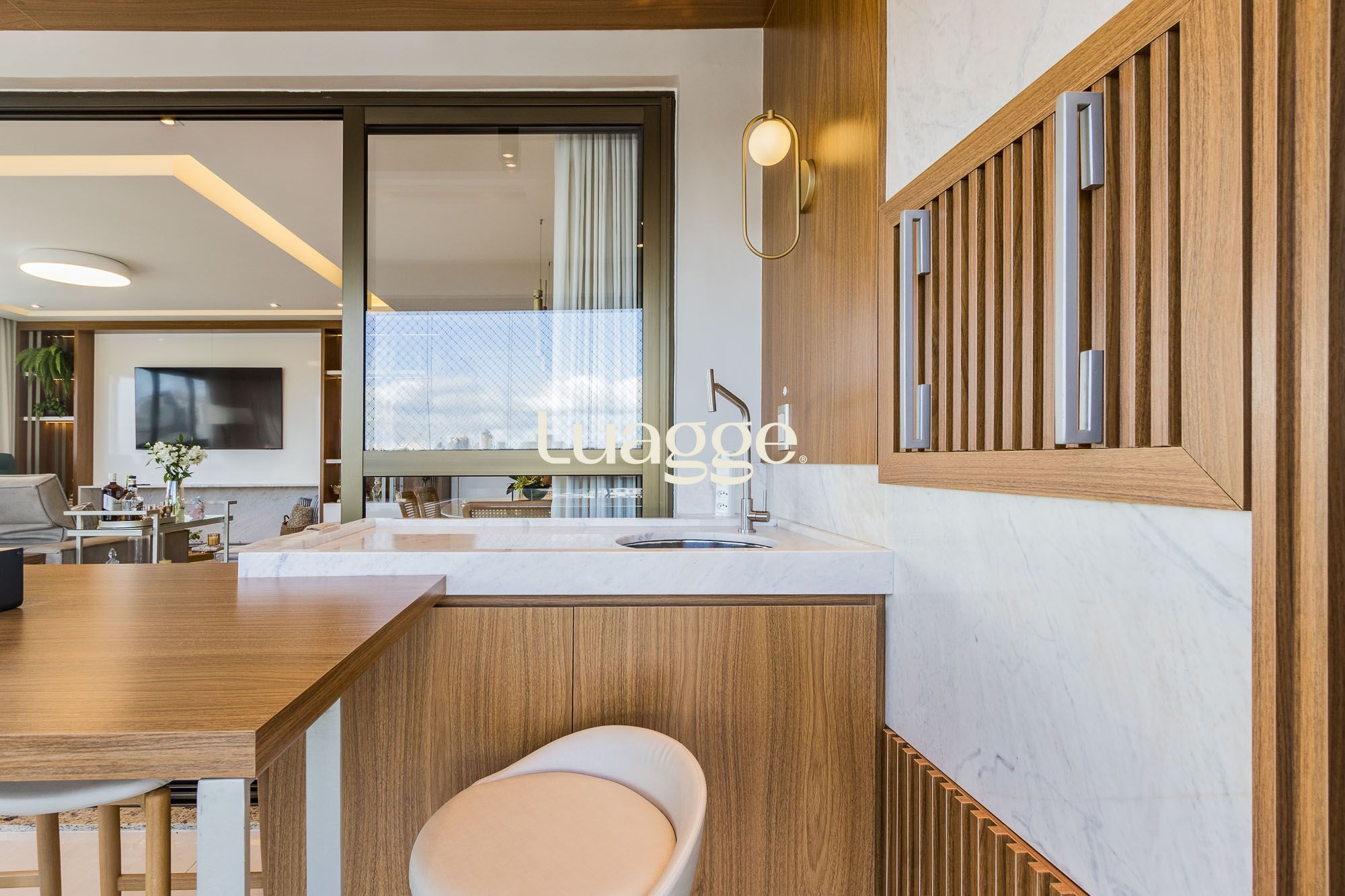 Apartamento à venda com 3 quartos, 123m² - Foto 12