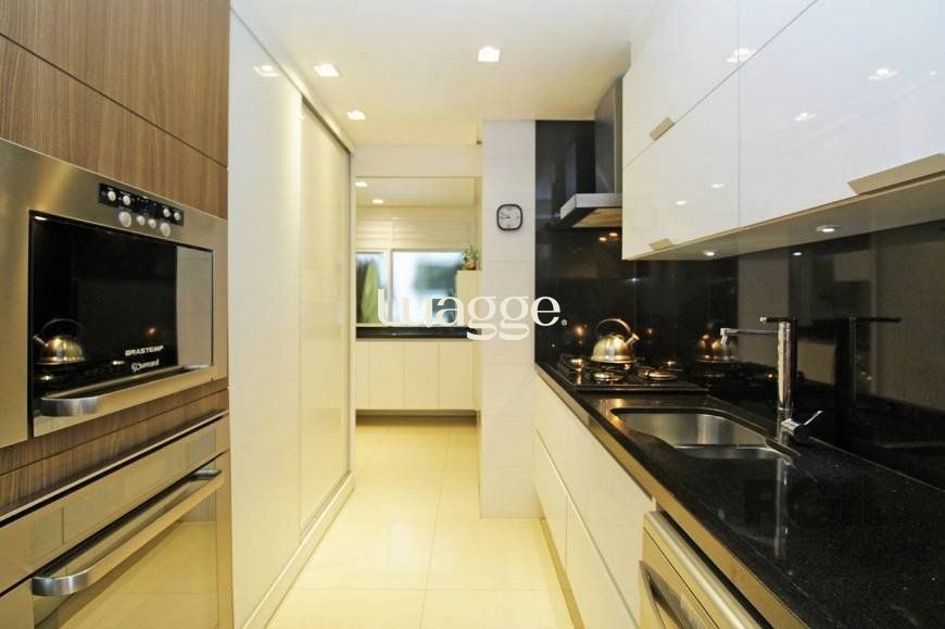 Apartamento à venda com 3 quartos, 122m² - Foto 8