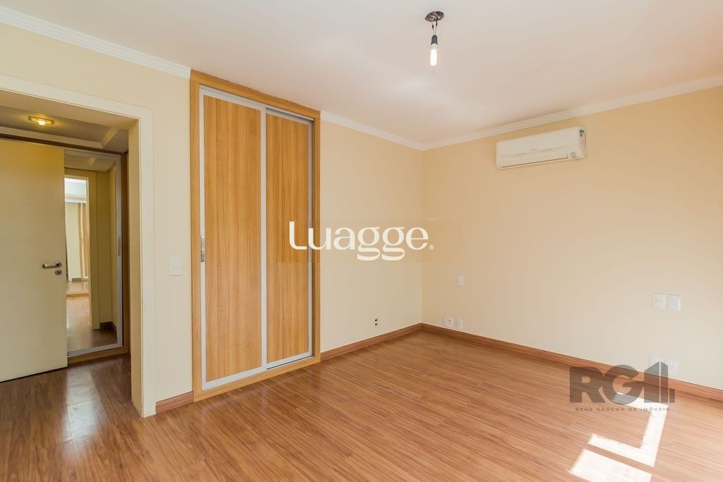 Apartamento à venda com 3 quartos, 198m² - Foto 19
