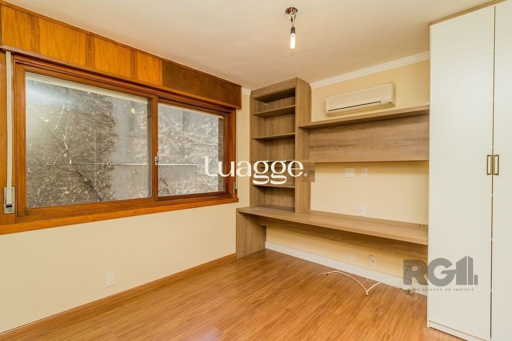 Apartamento à venda com 3 quartos, 198m² - Foto 9