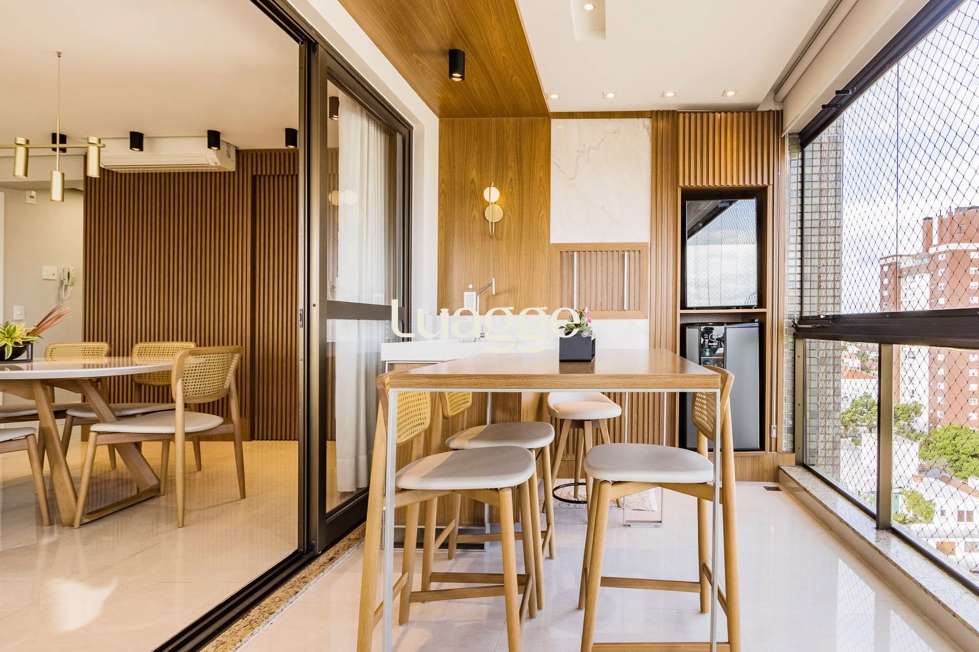 Apartamento à venda com 3 quartos, 123m² - Foto 10