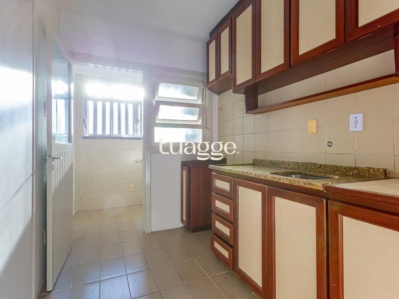 Apartamento à venda com 2 quartos, 77m² - Foto 15